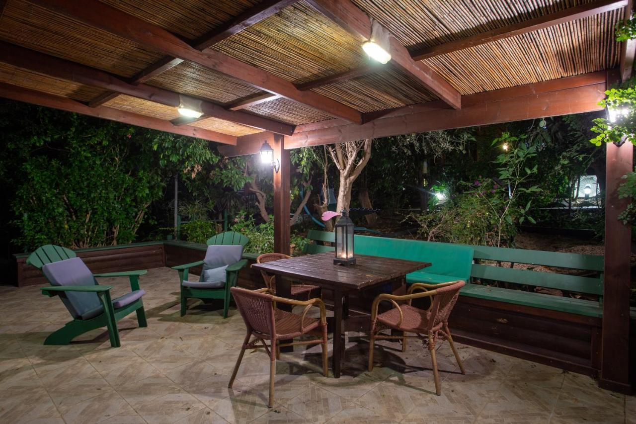Invito Rosh Pinna Exterior foto