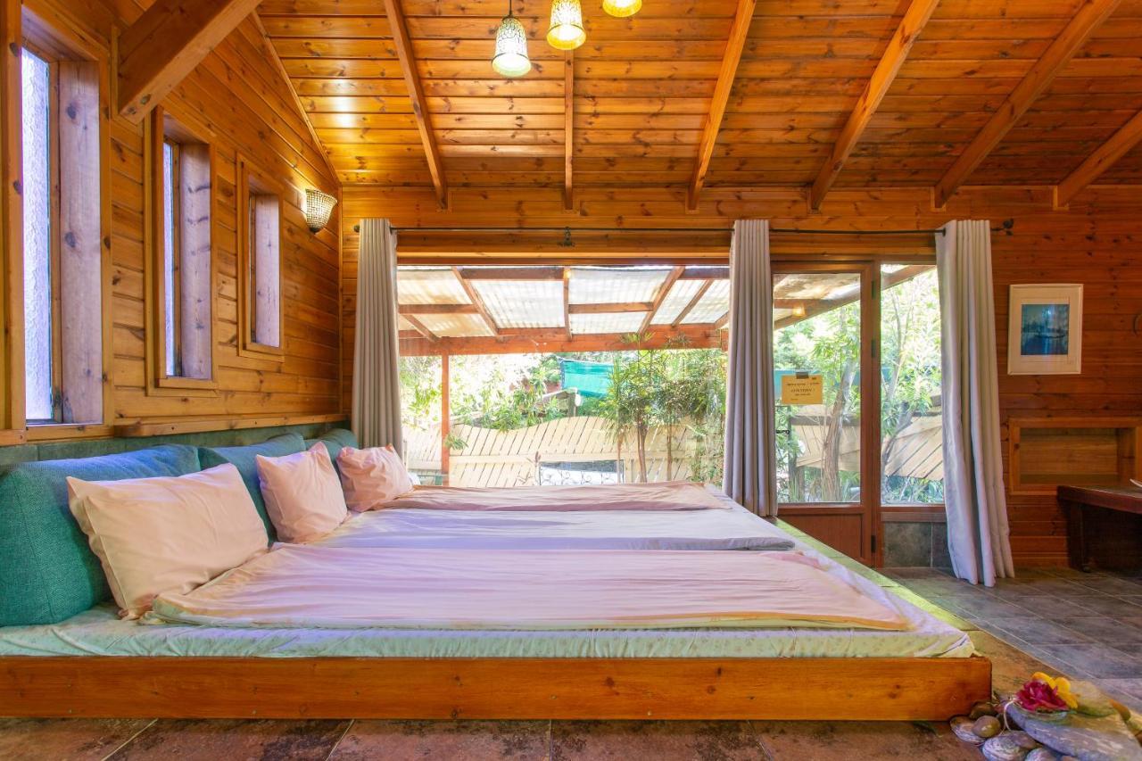 Invito Rosh Pinna Exterior foto